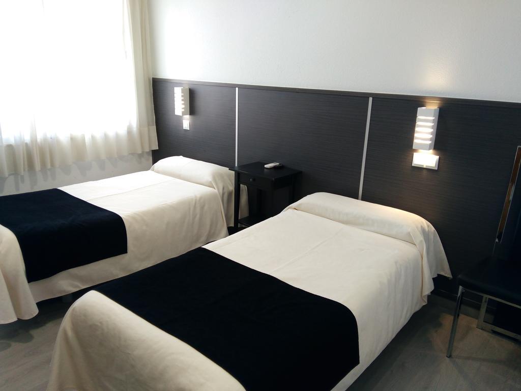 Hostal Dona Isabel Махадаонда Экстерьер фото