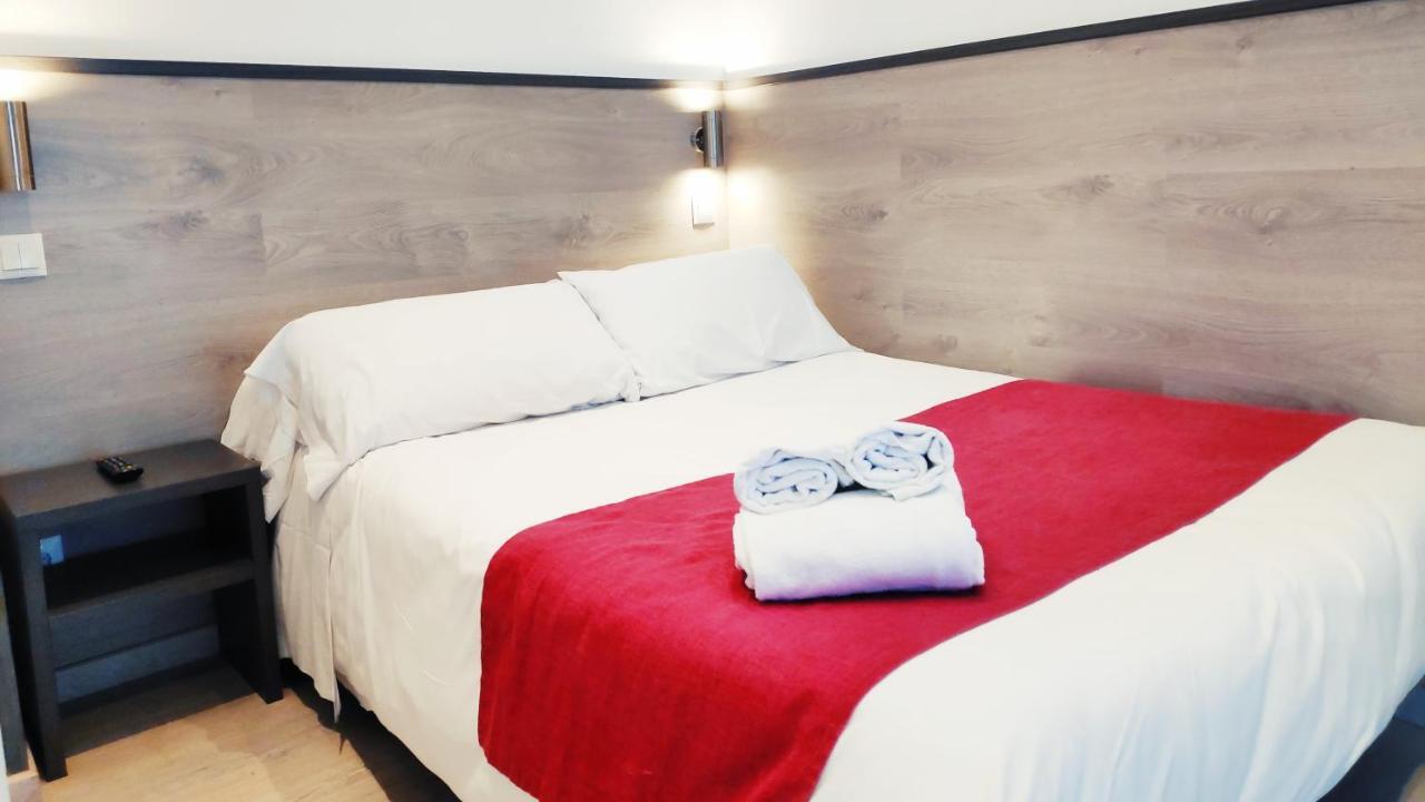 Hostal Dona Isabel Махадаонда Экстерьер фото